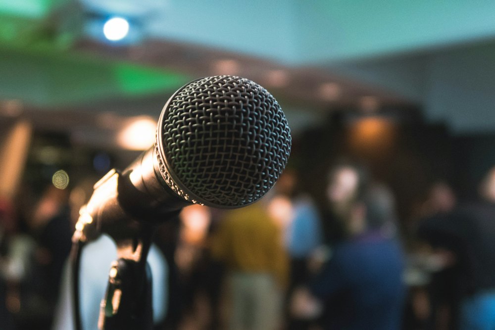 Microfone em evento, palestras e mentorias